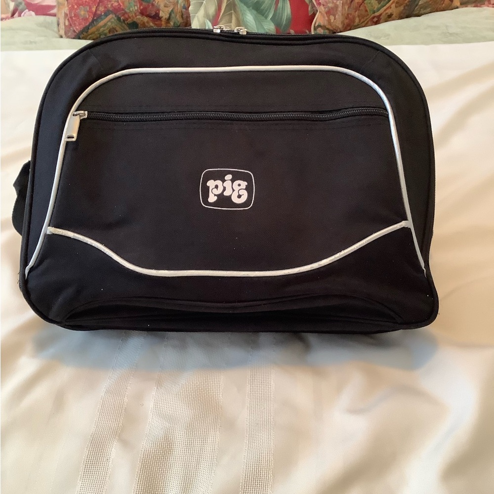 Black Canvas Picnic Bag